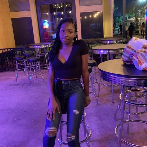 Meet your Posher, Amaia - Picture 1 of 1